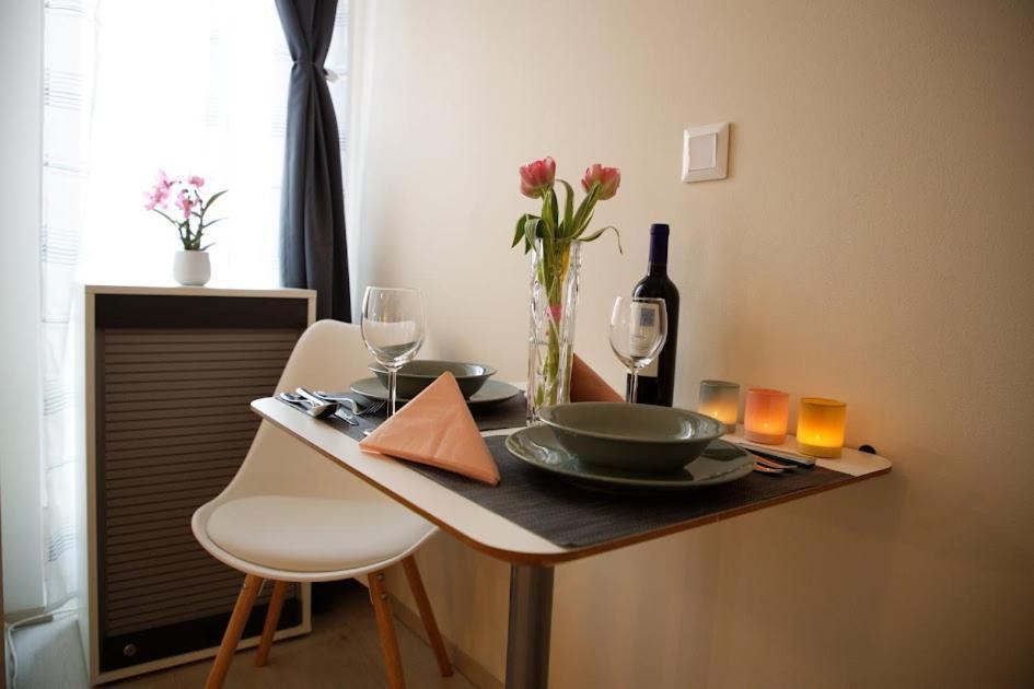 Cosy Studio, 15Min To Old Centre, Self-Check In, Free Wifi, Welcome Drink! Прага Екстер'єр фото